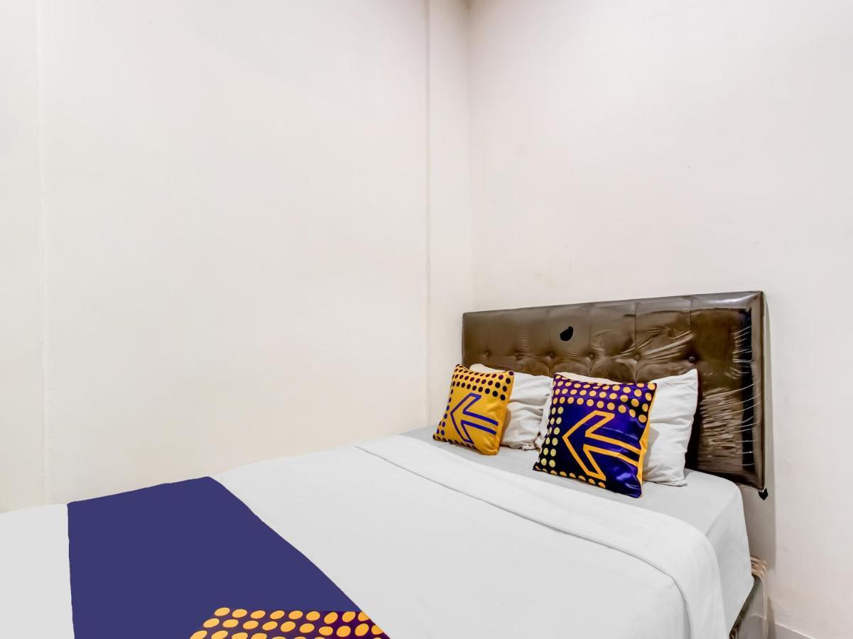 Oyo Life 91374 Asia Stay Semarang Syariah Exteriér fotografie